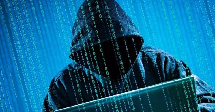 اختراق عملة بديلة يتسبب في انهيار سعرها—وهي مدرجة أيضًا في كبرى المنصات