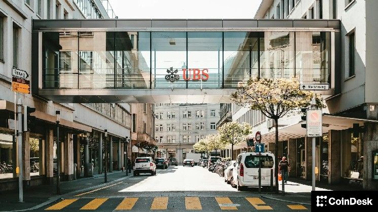 بنك UBS السويسري العملاق يضاعف تعرضه للبيتكوين مع قفزة هائلة في خيارات صناديق الاستثمار المتداولة بـ24 ضعفًا