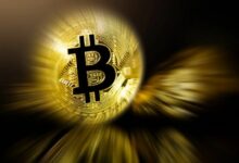 انتهى نزيف البيتكوين: بيانات سانتيمنت تُظهر ارتفاع احتياطيات البورصات بنسبة 84%