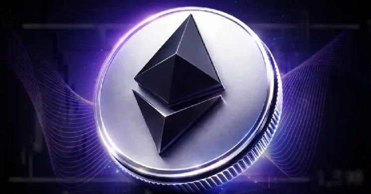 توقعات سعر إيثريوم لشهر أغسطس—ETH يبني إعدادًا صاعدًا مع اقترابه من المقاومة الرئيسية