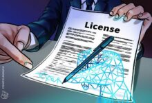 Blockchain.com تحصل على ترخيص الحفظ في جزر كايمان بعد موافقات MiCA وFCA