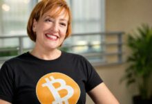 لماذا ارتفعت البيتكوين فعلياً؟ هل انتهت دورة الأربع سنوات؟ إليك آراء كايتلين لونغ