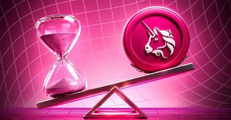 يونيسwap تقترب من 100 مليون دولار رسوم شهرية مع ترقية V4 تشعل نموًا جديدًا على السلسلة
