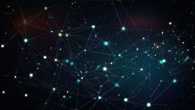 كوينبيس توسّع الأسهم المرمّزة عبر شراكة مع تشين لينك