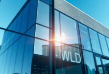 "Eightco Holdings تكشف عن حيازات ضخمة من العملات الرقمية: 16,278 إيثريوم و302 مليون توكن WLD"