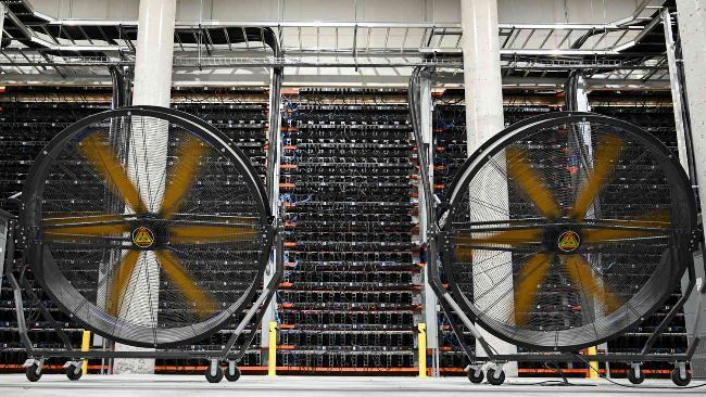 بيتكوين: خطوط تعدين الذكاء الاصطناعي تواجه اختبارًا حاسمًا مع تجميد تكساس لطلبات مراكز البيانات بقدرة 474 جيجاوات