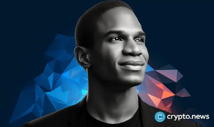 آرثر هايز يقترح تخصيص 20% من شبكة FLOP التجريبية
