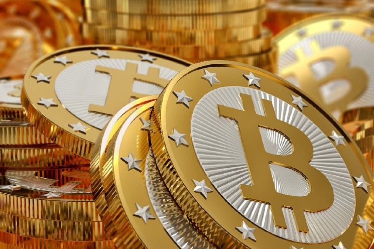 بيتكوين (BTC) في أغسطس: ماذا تتوقع بعد يوليو الصاعد؟