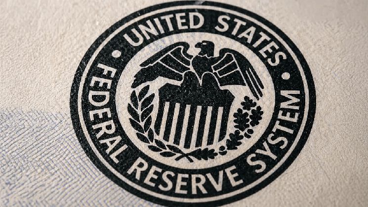 فيدووتش يتحول للتشديد مع احتمالية 57% لرفع الفائدة في سبتمبر