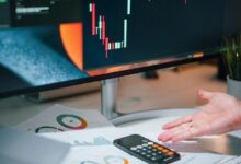 XRP يتخلف عن موجة انتعاش العملات الرقمية رغم تدفق أموال المستثمرين إلى صناديق ETFs