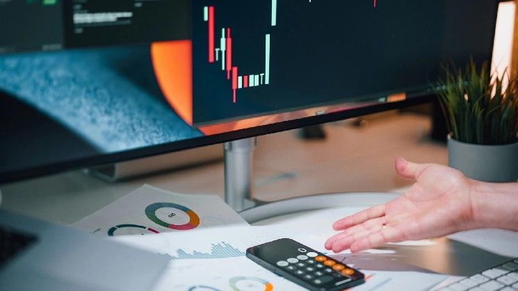 XRP يتخلف عن موجة انتعاش العملات الرقمية رغم تدفق أموال المستثمرين إلى صناديق ETFs