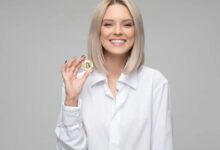 Stand With Crypto تطلق جولة “On the Block”