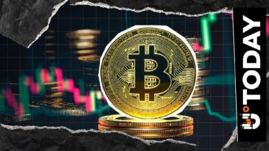 بيتكوين يقفز فوق المتوسط المتحرك الرئيسي، والمقاومة الحاسمة على وشك الانهيار