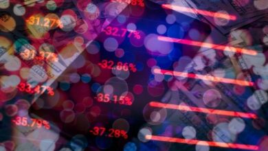 النفط يرتفع وبيتكوين يهبط مع استهداف أمريكا لناقلات النفط الإيرانية