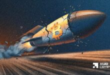 فك شفرة رفض بيتكوين عند 82 ألف دولار: 3 إشارات BTC تحذر من تصحيح أعمق