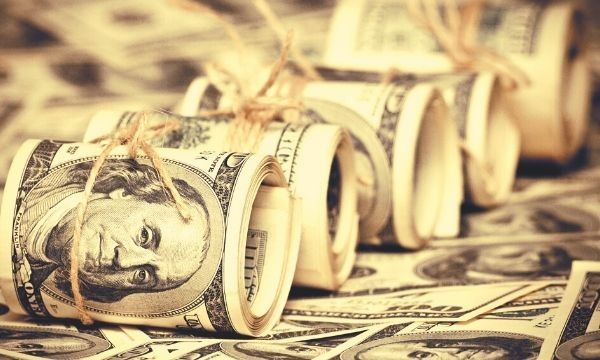حاملو العملات الرقمية يتجهون إلى القروض مع برودة الأسواق في 2026: سي كيو