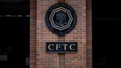 رئيس CFTC يبشر بأخبار إيجابية للعملات المشفرة رغم فشل قانون Clarity