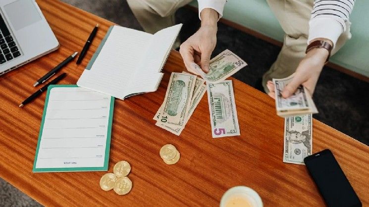تخطيط الرئيس التنفيذي لـ"تيثير" للدخول ضمن أكبر 5 مشترين لأذون الخزانة الأمريكية