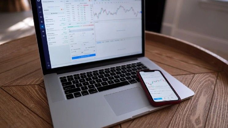 متداول يفتح مركز شراء بقيمة 4.7 مليون دولار على عملة $PUMP بعد إيداع 700 ألف دولار