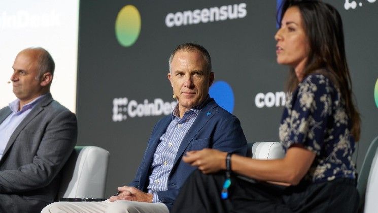 مسؤول العملة المستقرة في Ripple: فرصة بقيمة 13 تريليون دولار في خزائن الشركات لـ RLUSD