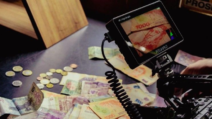 $16.79 مليون: المتداول 0x3305 يجمع توكنات HYPE يوميًا