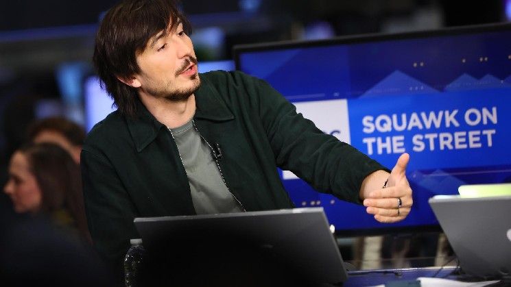 الرئيس التنفيذي لـ Robinhood: لا ينبغي للشركات حق النقض على رموز الأسهم في نزاع AMC