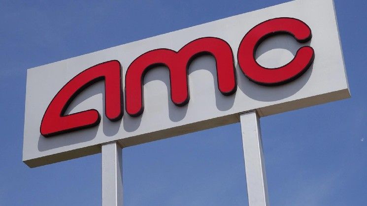 الرئيس التنفيذي لـ AMC يهاجم Robinhood بسبب رمز الأسهم، مسلطًا الضوء على الأسهم الاصطناعية