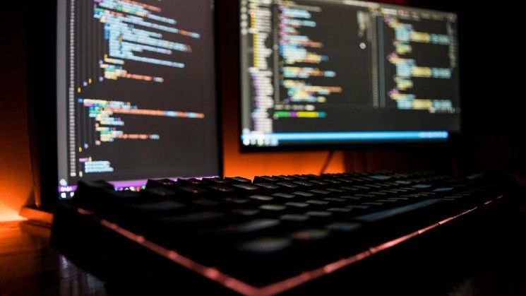 ثغرة بمفتاحين قد تمنح القراصنة السيطرة على 91 مليار دولار من عملة USDT، حسبما يكشف تقرير